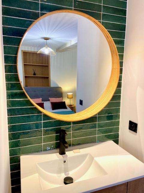 Rue Du Bateau Apartment อองทีบส์ ภายนอก รูปภาพ